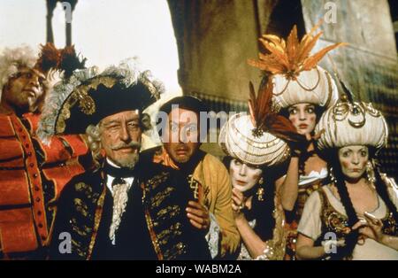 Toujours à partir de la publicité studio 'Les Aventures du Baron de Munchausen" John Neville, Eric Idle, © 1988 Columbia Référence de dossier 33848-523THA Banque D'Images