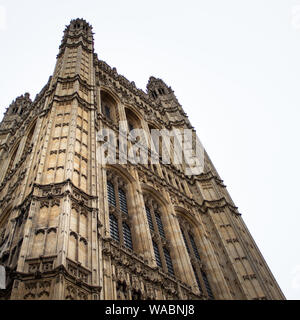 L'Abbaye de Westminster à partir de ci-dessous. Banque D'Images