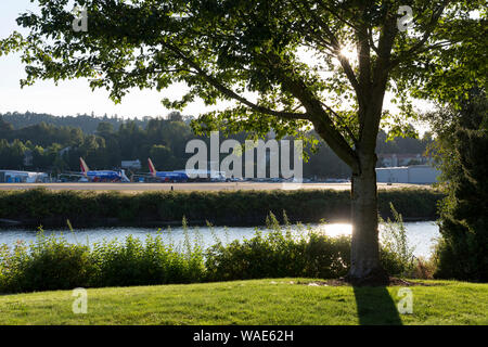 Trois avions MAX 737 mis à la terre pour Southwest Airlines stationné à Renton Field à Renton, Washington, le 19 août 2019. Banque D'Images