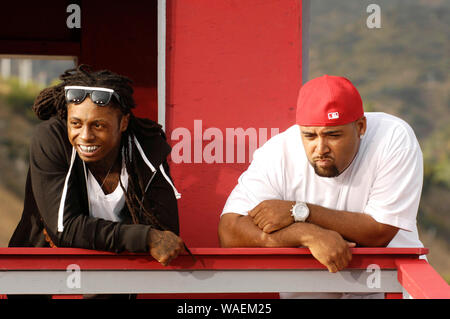 (L-R) des rappeurs Lil Wayne et Mack 10 sur-ensemble à la Mack 10 ft. Lil Wayne et Rick Ross 'So' music vidéo tournées à Malibu. Banque D'Images