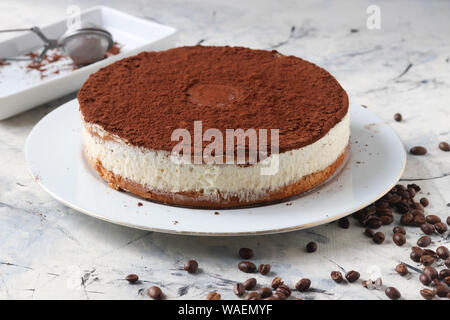 Cheesecake Tiramisu, Gâteau traditionnel italien Banque D'Images