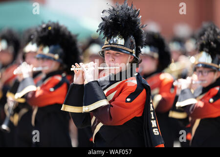 Buckhannon, West Virginia, USA - Mai 18, 2019 : Festival de la Fraise, l'Elkins High School Marching Band effectuant à la parade Banque D'Images