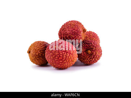 Plusieurs fruits litchi isolé sur fond blanc Banque D'Images