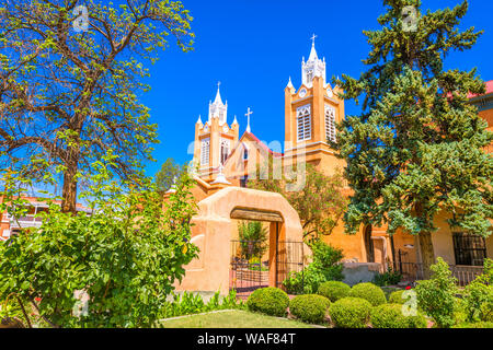 Albuquerque, Nouveau Mexique, USA à l'historique de l'église San Felipe de Neri. Banque D'Images