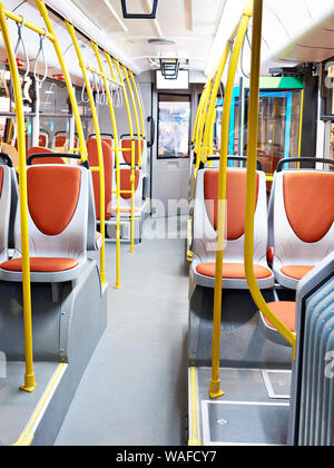 Intérieur de l'autobus moderne à l'exposition Banque D'Images