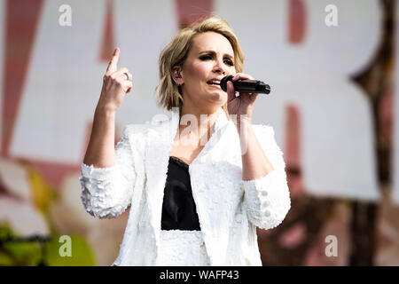 Claire Richards il se produit sur scène durant la période estivale à Hyde Park le 5 juillet 2019 à Londres, Angleterre Banque D'Images