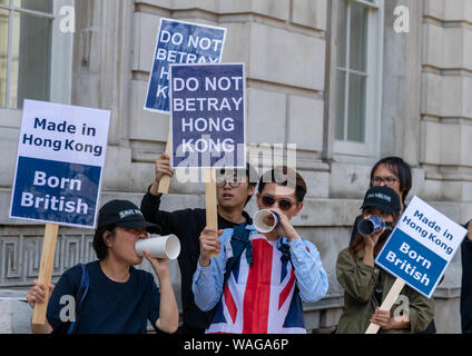 Londres 20 Août 2019 La démocratie Pro Hong Kong manifestants devant le bureau du Cabinet à Whitehall London Ian Crédit DavidsonAlamy Live News Banque D'Images