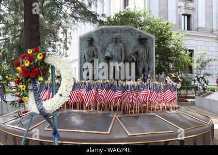 Monument à tombé les premiers intervenants à Sacramento en Californie Banque D'Images