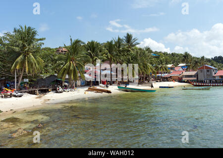 Vue panoramique à Koh Koh Toch (TUI) Village sur l'île de Koh Rong, Sihanoukville, Cambodge Banque D'Images