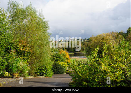 Belle vue sur cette ville ville de la journée d'automne, Co. Cavan, Irlande Banque D'Images