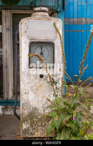 Ancienne station essence ou gaz, UK Banque D'Images