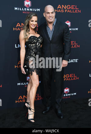 20 août 2019, Westwood, Californie, USA : 20 août 2019 - Westwood, Californie - Tito Ortiz, Ambre Nichole Miller. ''Angel est tombé'' Los Angeles Premiere tenue au Regency Village Theatre. Crédit photo : Birdie Thompson/AdMedia (crédit Image : © Birdie Thompson/AdMedia via Zuma sur le fil) Banque D'Images