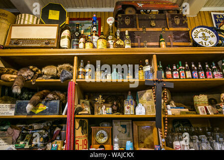 Canada, Québec, Lac Maskinongé. Intérieur du magasin général Le Brun, un magasin général Banque D'Images