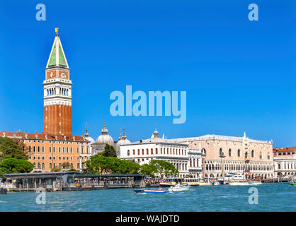 Le Grand Canal du Palais des Doges, de la Piazza San Marco, la Place Saint Marc, Venise, Italie. Banque D'Images