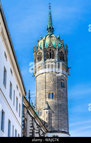 Bell Tower, All Saints' Château, Wittenberg, Allemagne. Où Luther posté 95 thèses (1517) à partir de la Réforme protestante. Banque D'Images