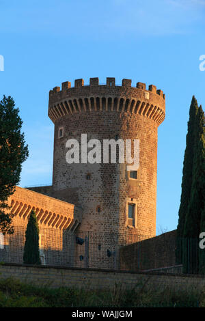 L'Italie, Rocca Pia. Château à Tivoli, près de Rome. Banque D'Images