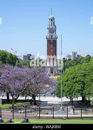 Quartier de Retiro, Torre Monumental. Buenos Aires, capitale de l'Argentine. Banque D'Images