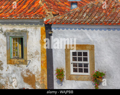 Le Portugal, Leiria. Toits à Obidos cityscape Banque D'Images