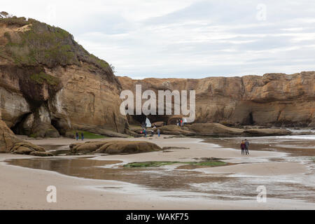 USA, Ohio, Otter Rock. Entrée de plage dans Devil's Punchbowl. En tant que crédit : Wendy Kaveney Jaynes / Galerie / DanitaDelimont.com Banque D'Images