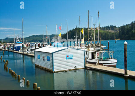 Les bateaux et les quais, la rivière Siuslaw, Vieille Ville, Florence, Oregon, USA Banque D'Images