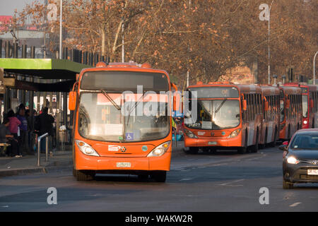 Des bus publics de Transantiago Santiago, Chili Banque D'Images