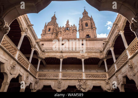 Salamanca, España : Août 18, 2019 : l'Université de Salamanque a été fondée en 1134. C'est la plus ancienne université fondée en Espagne et la troisième plus ancienne Banque D'Images