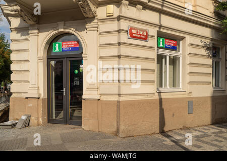 Bureau du centre d'information à Prague 3, quartier de Vinohrady (CTK photo/Vaclav Zahorsky) Banque D'Images