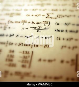 Formule, équation mathématique avancée. Banque D'Images
