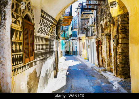 Magnifique village traditionnel unique sur l'île de Chios de Pyrgi. appelé comme(sculpté peint) village de Grèce Banque D'Images