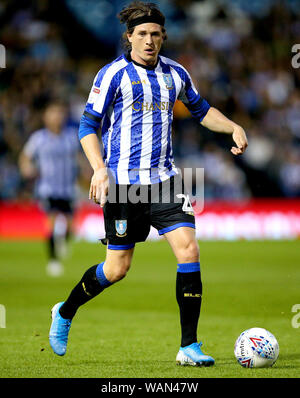 Sheffield Wednesday's Adam atteindre en action au cours de la Sky Bet match de championnat à Hillsborough, Sheffield. Banque D'Images