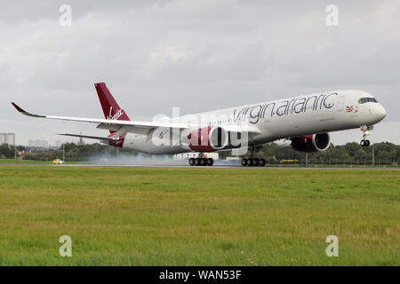 VIRGIN ATLANTIC LE PREMIER AIRBUS A350-1000, G-VLUX. Banque D'Images