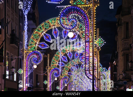 Fête de la lumière à la rue Szeroka à Torun. Pologne Banque D'Images