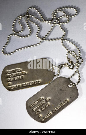 Vintage World War Two Era US Army ID Tags Still Life, USA Banque D'Images