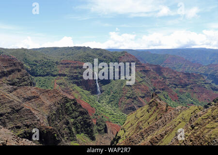 Randonnée dans le Canyon de Waimea sur Kauai Banque D'Images