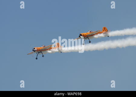 Yak-55 Twin Tigers Aerobatic Team, Battle Creek Air Show, juillet 2019 (Yak55, Airshow) Banque D'Images