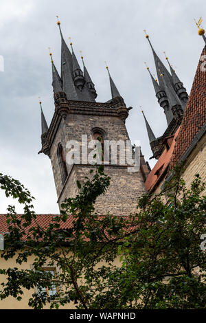 High-Gothic La cathédrale de Tyn à Prague, République Tchèque Banque D'Images