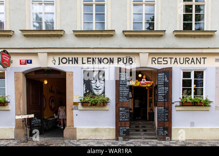 John Lennon Pub & Restaurant à Prague, République Tchèque Banque D'Images