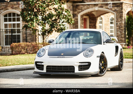 Porsche GT2RS super voiture ou voiture de sport garée à Tampa en Floride, aux États-Unis. Banque D'Images