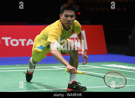 Bâle, Suisse. Août 21, 2019. Lee Cheuk Yiu de Chine à Hong Kong au cours de la concurrence masculine deuxième tour contre Chen Long, de la Chine à la BWF Championnats du Monde 2019 à Bâle, Suisse, le 21 août, 2019. Jundong Crédit : Li/Xinhua/Alamy Live News Banque D'Images