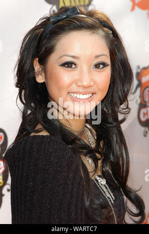 Brenda Song à Nickelodeon's 18th Annual Kids' Choice Awards - Arrivals a tenu à l'UCLA's Pauley Pavilion à Westwood, CA. L'événement a eu lieu le samedi, 2 avril 2005. Photo par : SBM / PictureLux - Tous droits réservés - N° de référence du fichier SBMPLX 33855-1986 Banque D'Images