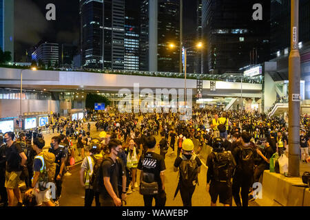 Hong Kong - Aug 18, 2019 : une manifestation pacifique à Hong Kong au 18 août. Banque D'Images