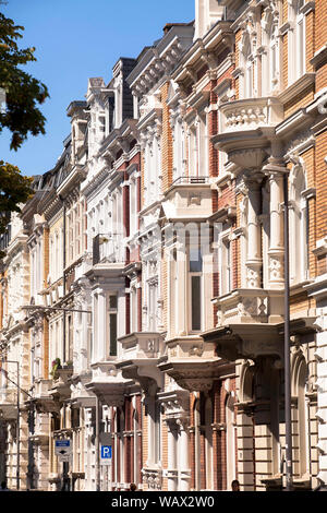 Maisons sur Oppenhoffallee dans le quartier Frankenberg, Aix-la-Chapelle, Rhénanie du Nord-Westphalie, Allemagne. Un Gruenderzeithaeuser Oppenhoffallee Frankenber der im Banque D'Images