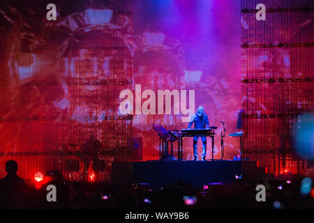 Le parrain de la musique électronique Jean-Michel Jarre - Electronica Tour live au Festival de Bluedot Observatoire Jodrell Bank en 2016 Banque D'Images