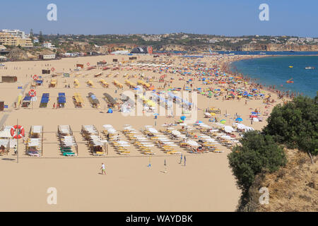 Les paniers plage de Praia Da Rocha à Portimão Banque D'Images