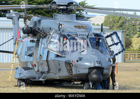 L'hélicoptère NH90 de NHIndustries n°3 Squadron RNZAF, Royal New Zealand Air Force à l'Aérodrome de capot, Masterton, Nouvelle-Zélande. Nouvel atout militaire Banque D'Images