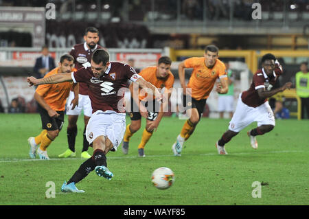 Andrea Belotti (Torino FC) au cours de la Ligue Europa 2019-2020 match de football entre Torino FC et FC Wolverhampton Wanderers au Stadio Grande Torino sur 22 août 2019 à Turin, Italie. Banque D'Images