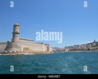 Fanal tower en entrée du port de Marseille Provence , France Banque D'Images