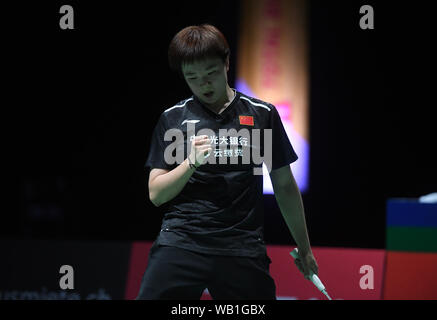 Bâle, Suisse. Août 23, 2019. Il Bingjiao la Chine célèbre pendant féminin du match quart contre le Japon à la Nozomi Okuhara BWF Badminton Championnats du Monde 2019 à Bâle, Suisse, le 23 août, 2019. Jundong Crédit : Li/Xinhua/Alamy Live News Banque D'Images