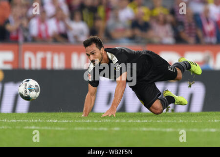 Cologne, Allemagne. Août 23, 2019. Mats Hummels (BVB). GES/Soccer/1. Bundesliga : 1. FC Cologne - Borussia Dortmund, 23.08.2019 Le football : 1ère ligue : 1. FC Cologne vs Borussia Dortmund, Cologne, 23 août 2019 | Le monde d'utilisation : dpa Crédit/Alamy Live News Banque D'Images