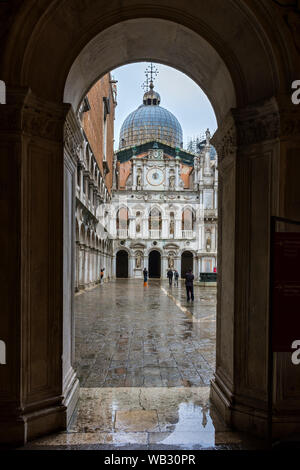 La cour intérieure du palais des Doges (Palazzo Ducale), Venise, Italie Banque D'Images